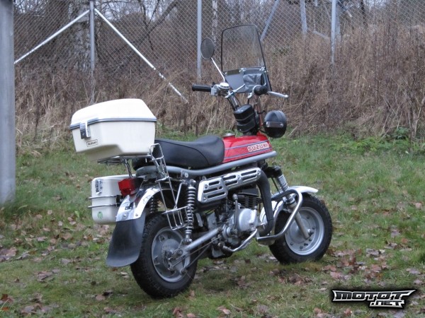 Solifer-SuzukiPV50-1981020.jpg