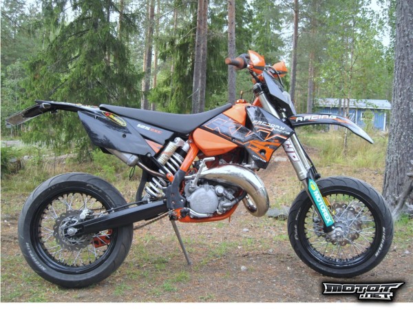 ktm1.jpg
