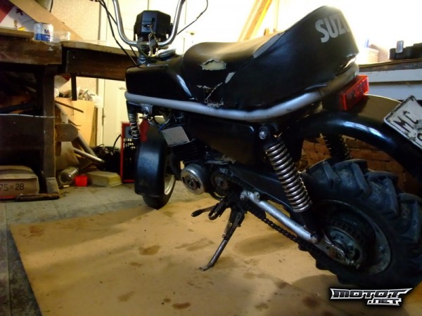 SuzukiPV-89003.jpg