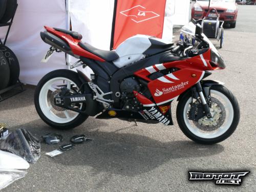 Yamaha YZF-R1
