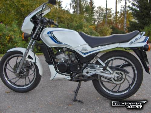 Yamaha RD 125