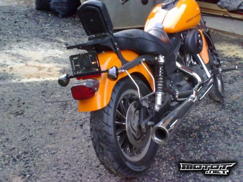 Harley Davidson Dyna Super Glide