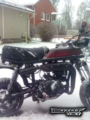 Suzuki PV 50