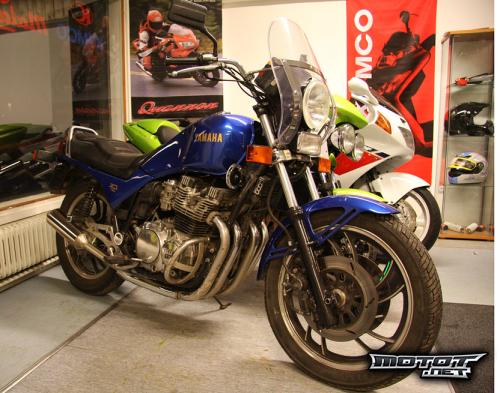 Yamaha XJ 750