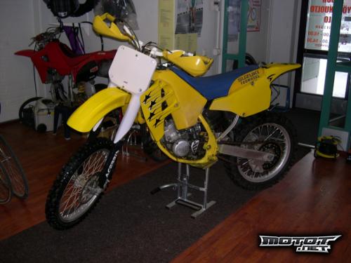 Suzuki RM 125