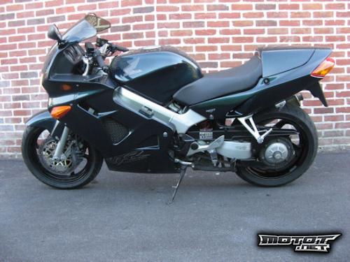 Honda VFR 800