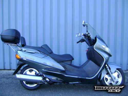 Suzuki Burgman 400