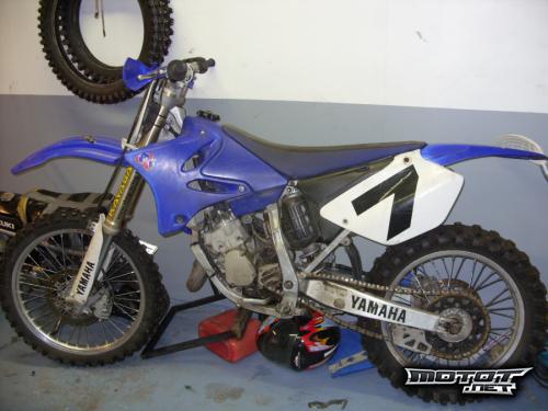 Yamaha YZ 125