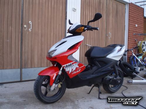Yamaha Aerox 50