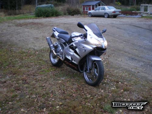 Kawasaki ZX-6R 636