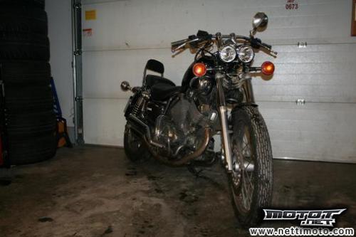 Yamaha XV 535