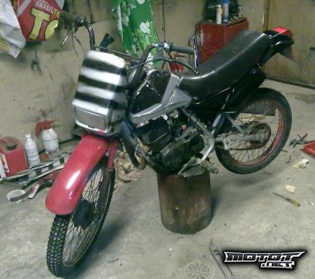 Suzuki S1 50