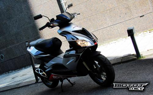 Aprilia SR 50 R Factory