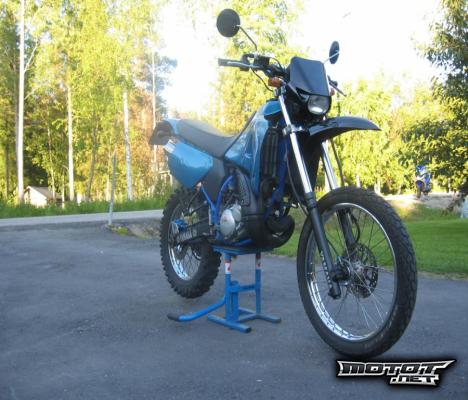 Yamaha DT 125