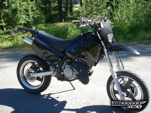 Suzuki TS 125 R