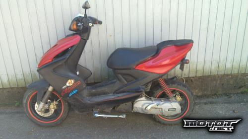 Yamaha Aerox 50