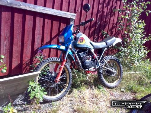Suzuki S1 50