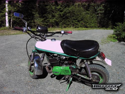 Suzuki PV 50