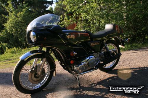 Norton Commando