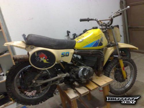 Suzuki RM 50