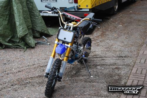 Muu merkki Muu malli