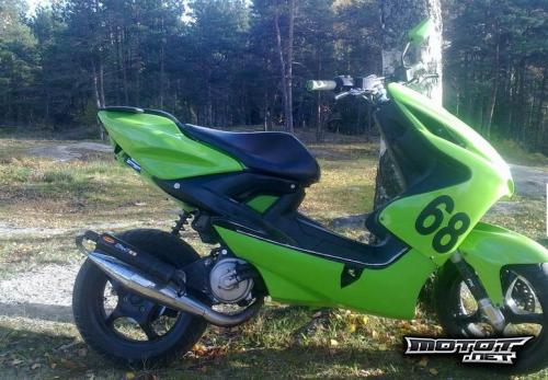 Yamaha Aerox 50