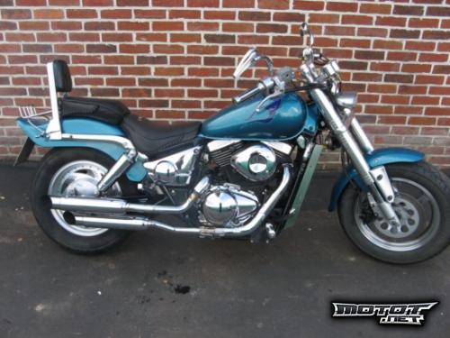 Suzuki VZ 800