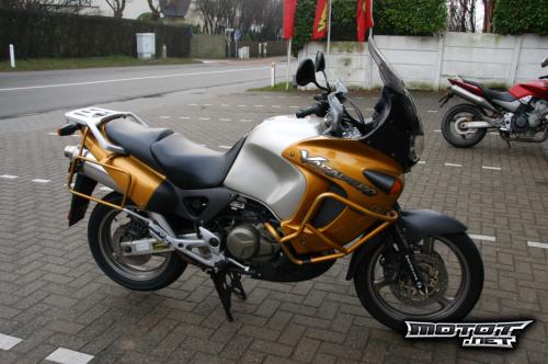Honda XL 1000 V