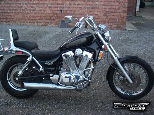 Suzuki Intruder 1400