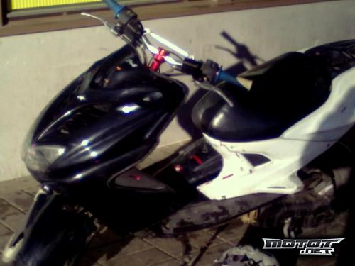 Yamaha Aerox 50