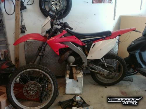 MH Motorhispania RYZ 50