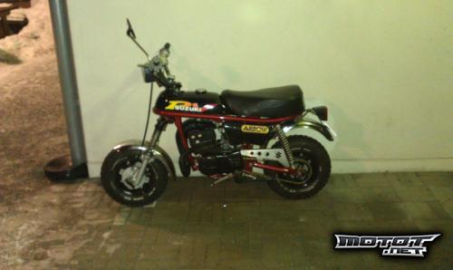 Suzuki PV 50