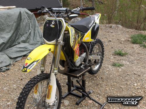 Suzuki RM 85