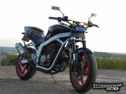 Hyosung GT 125