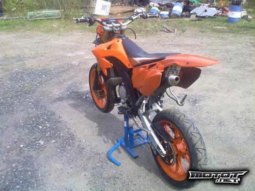 MH Motorhispania RYZ 50