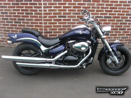 Suzuki Intruder 800