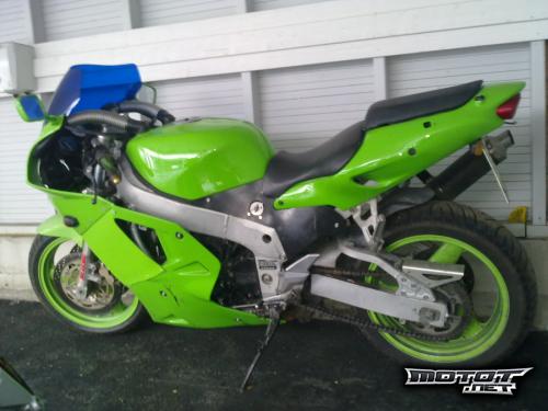 Kawasaki ZXR 750