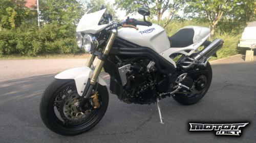 Triumph Speed Triple 1050