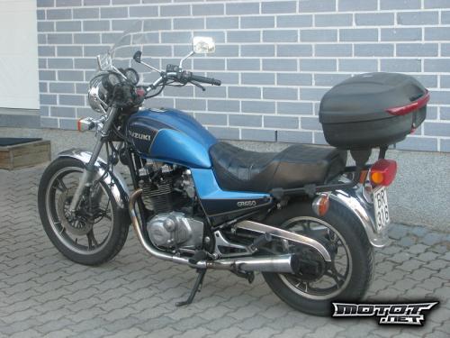 Suzuki GR