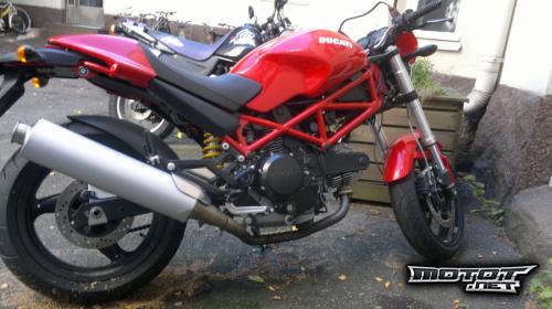 Ducati Monster 696