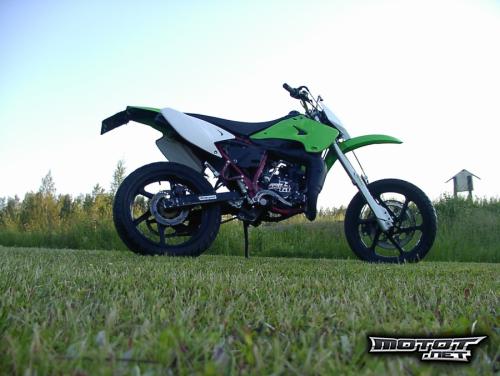 Kawasaki KMX 125
