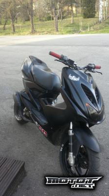 Yamaha Aerox 50