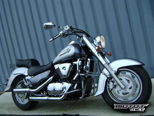 Suzuki VL 1500
