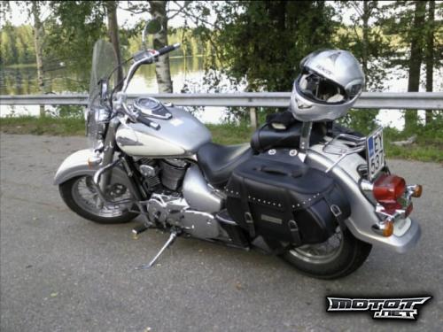 Suzuki Intruder 800