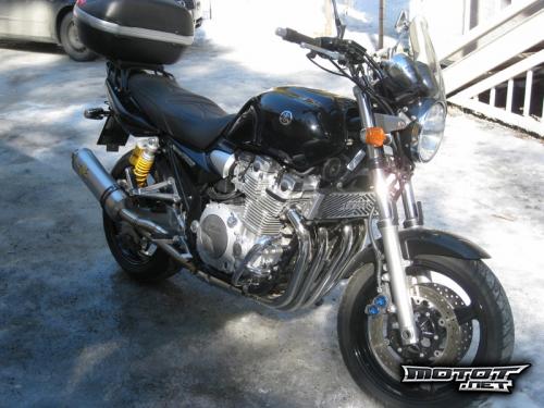 Yamaha XJR 1300