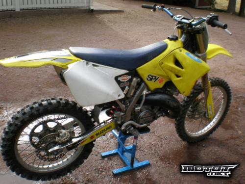 Suzuki RM 125