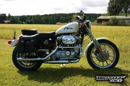 Harley Davidson Sportster 883 Custom