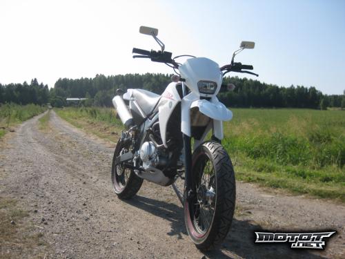 Yamaha XT 125