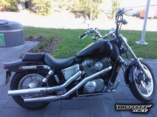 Honda VT 1100