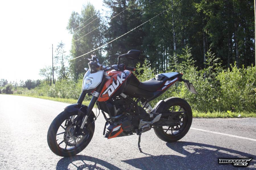 KTM Duke 125